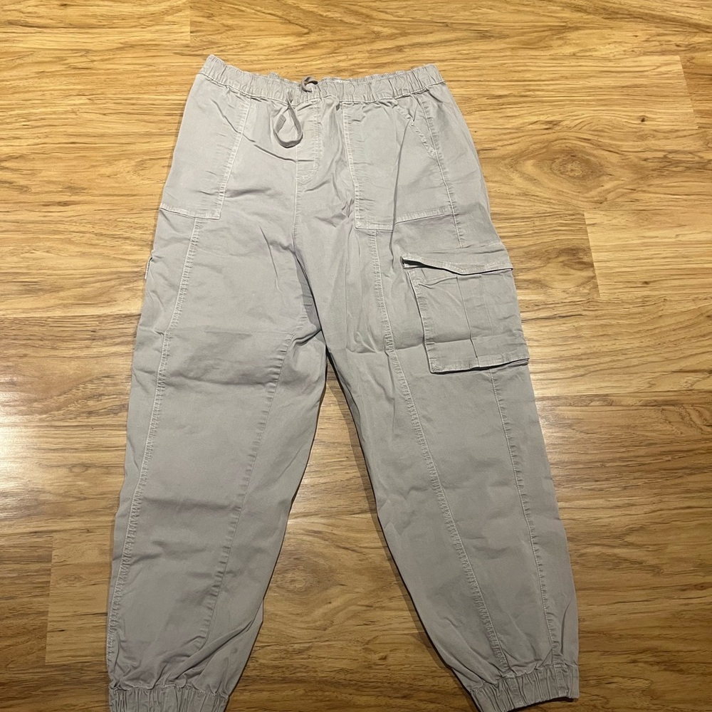Garage Taupe Cargo Joggers